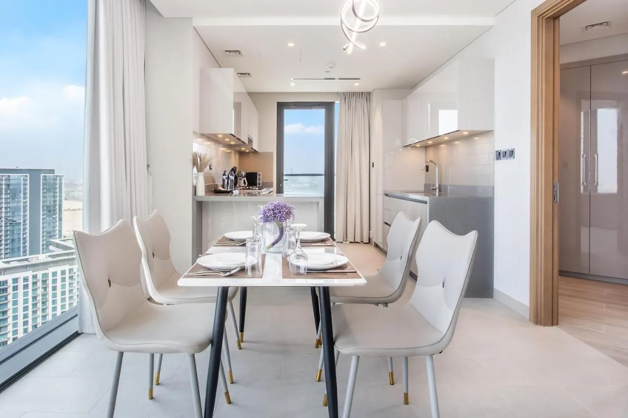 Stay By Latinem Luxury 2Br Holiday Home W2703 Near Burj Khalifa Dubai Apartment